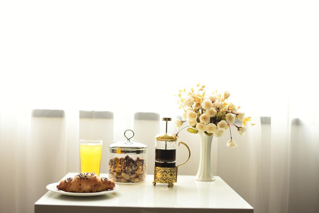 La Rocca Boutique Hotel ไกรโอวา ภายนอก รูปภาพ